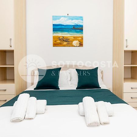 Giorni Salentini Bed and Breakfast Torre Lapillo Buitenkant foto